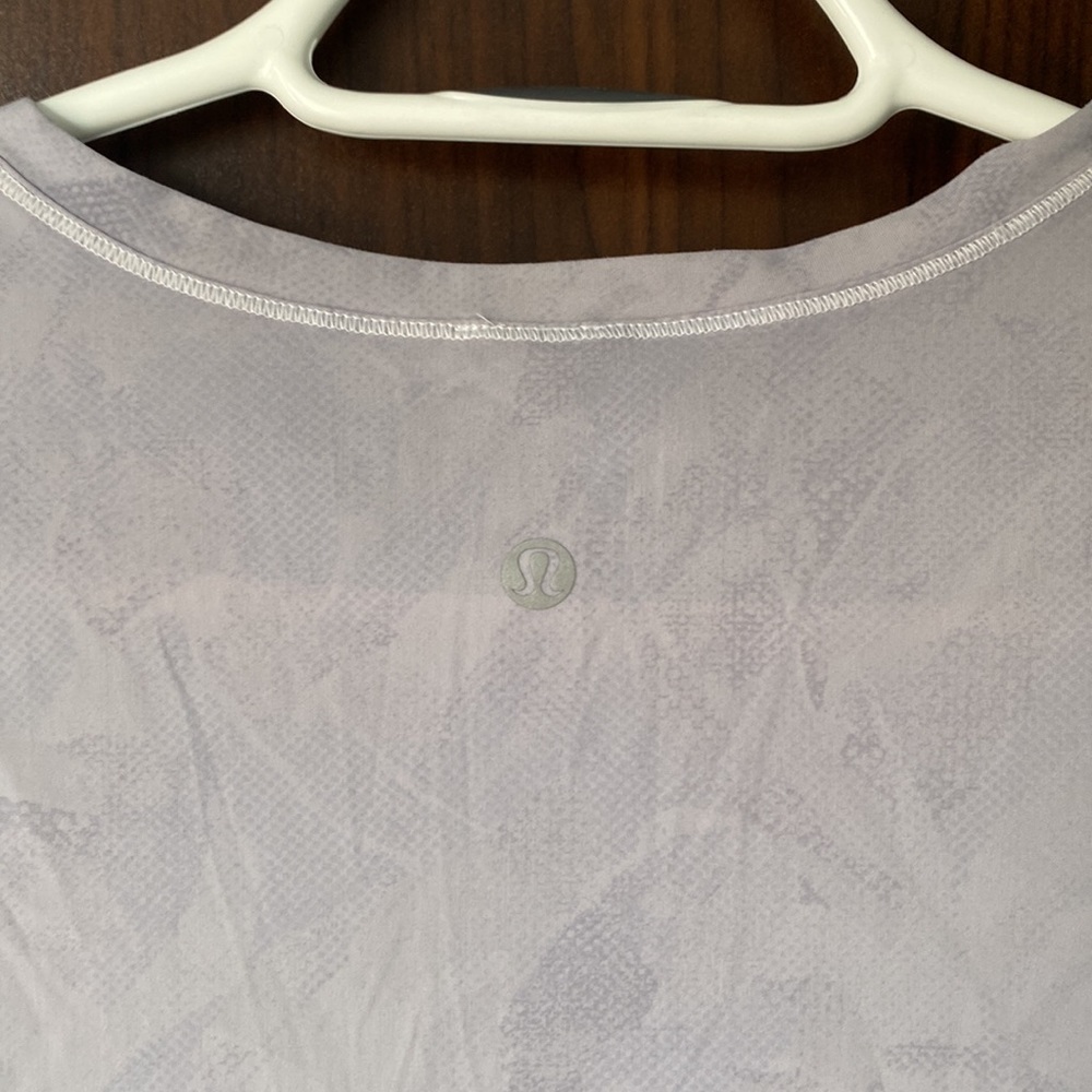 Vintage soft lululemon sheer panel tee - Picture 4 of 6